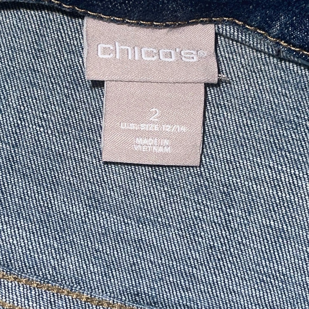 Chicos Classic Denim Jacket Size 12-14 (Chicos Size 2) - Picture 3 of 4